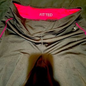Danskin fitted leggings